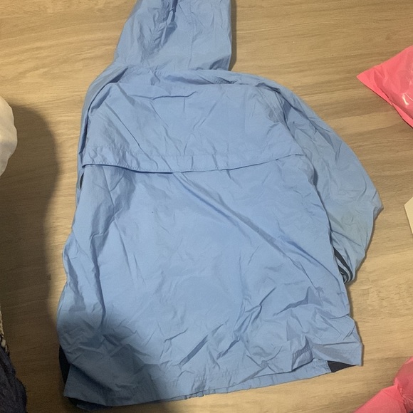 Adidas wind breaker - Picture 5 of 5